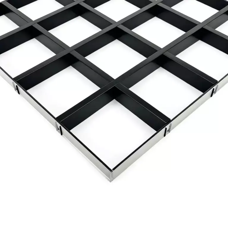 Потолок Грильято GL15 150×150 черный RAL 9005